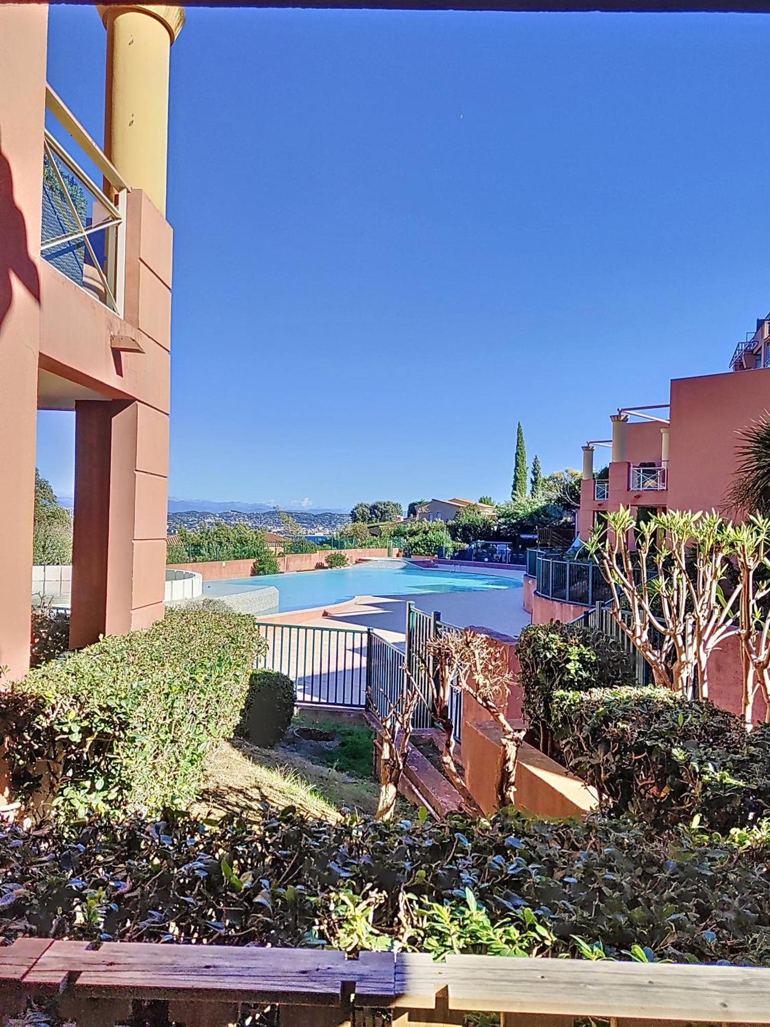 Vue Mer, Piscine, Free Parking Apartment Theoule-sur-Mer Luaran gambar